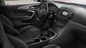 Opel_Insignia_Active_Interior_384x216_ins145_i02_116.jpg