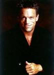 kinopoisk.ru_Brian_Thompson_552359.jpg